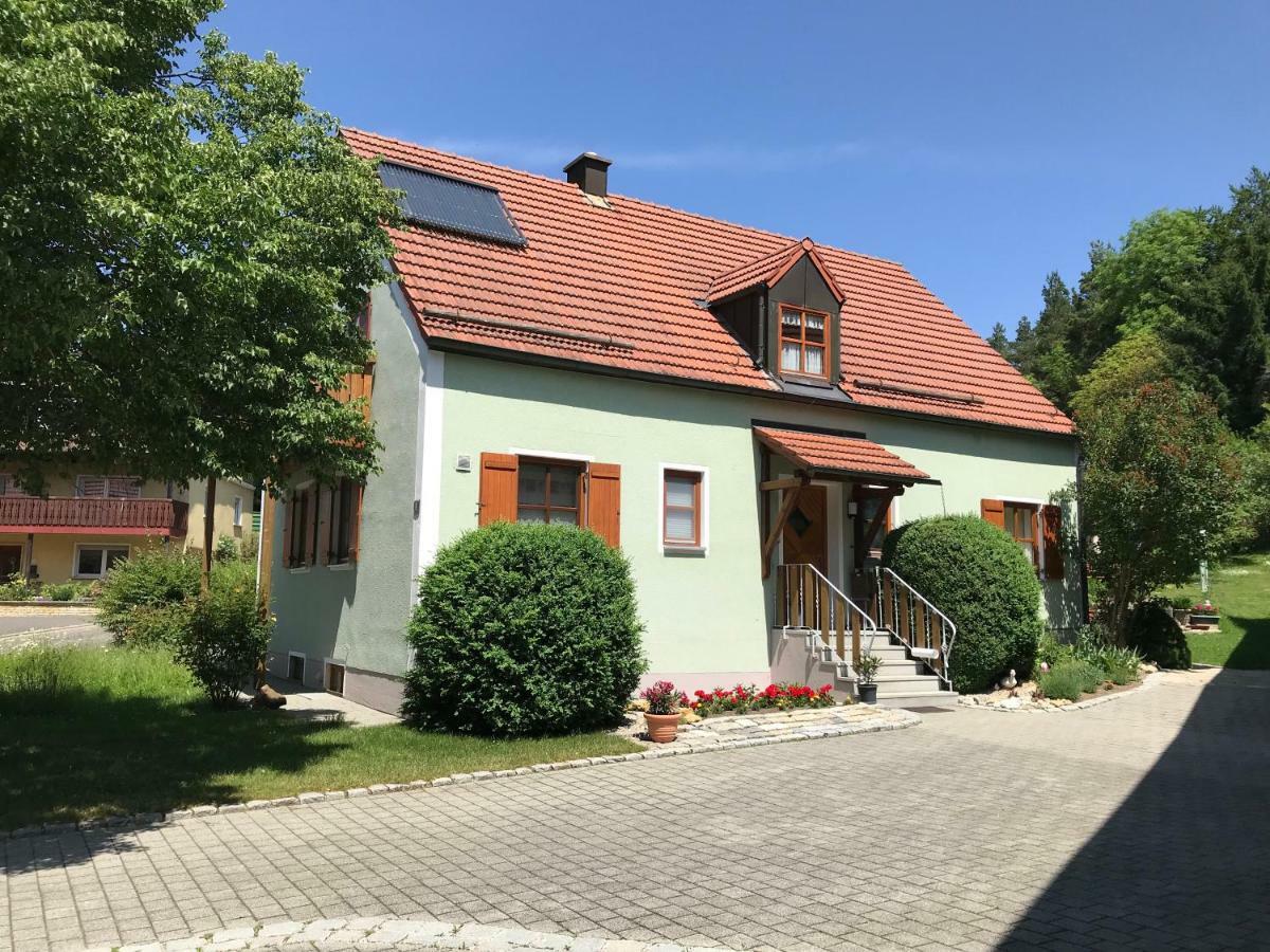 Haberlhaus Apartamento Königstein in der Oberpfalz Exterior foto